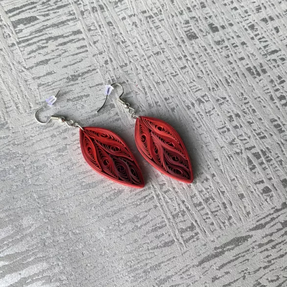 Cercei 3. - Model quilling (100 benzi, piese pentru cercei 20 buc./10 perechi, cu descriere, modele și imagini)