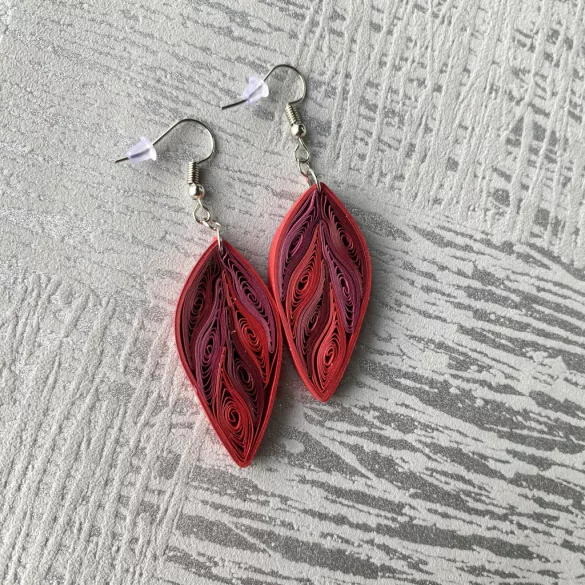 Cercei 3. - Model quilling (100 benzi, piese pentru cercei 20 buc./10 perechi, cu descriere, modele și imagini)