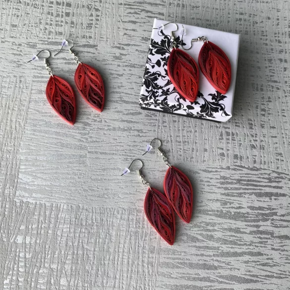 Cercei 3. - Model quilling (100 benzi, piese pentru cercei 20 buc./10 perechi, cu descriere, modele și imagini)